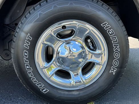 Used 2001 Ford Expedition Eddie Bauer RWD image 4