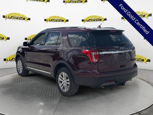 Used 2019 Ford Explorer XLT w/ Equipment Group 202A image 4