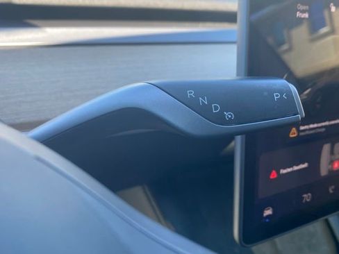 Used 2021 Tesla Model 3 Standard Range Plus image 45