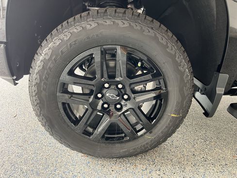 New 2026 Chevrolet Silverado 1500 LT Trail Boss w/ LT Trail Boss Premium Package AWD/4WD image 34