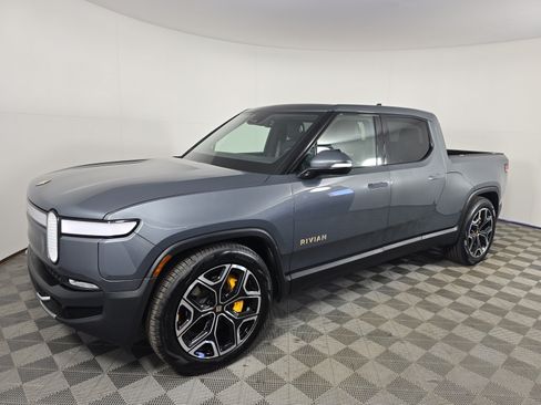 Used 2024 Rivian R1T Adventure AWD/4WD image 1