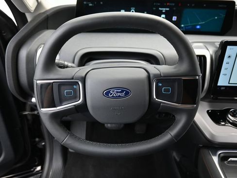 Certified 2025 Ford Expedition Max Active image 13