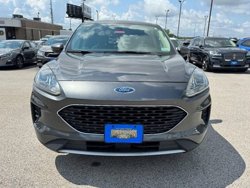 Used 2020 Ford Escape SE FWD image 9