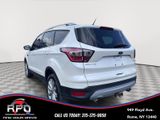 Used 2017 Ford Escape Titanium image 3