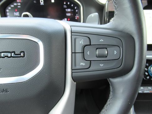 Used 2026 GMC Sierra 1500 Denali AWD/4WD image 26