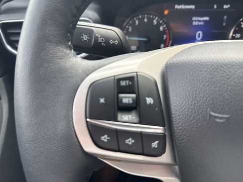 Used 2023 Ford Explorer XLT w/ Equipment Group 202A image 17