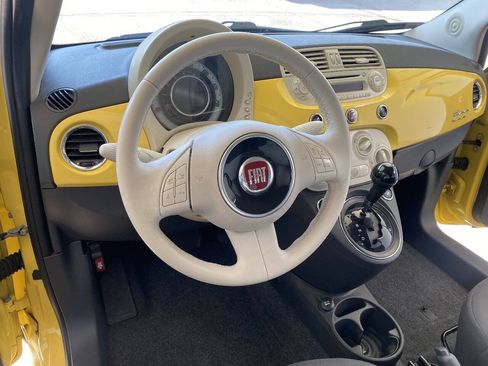 Used 2013 FIAT 500 Pop FWD image 20