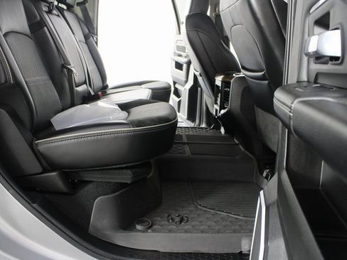 Used 2024 RAM 2500 Laramie image 21