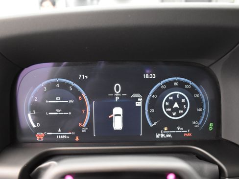 Used 2024 Lexus GX 550 image 12