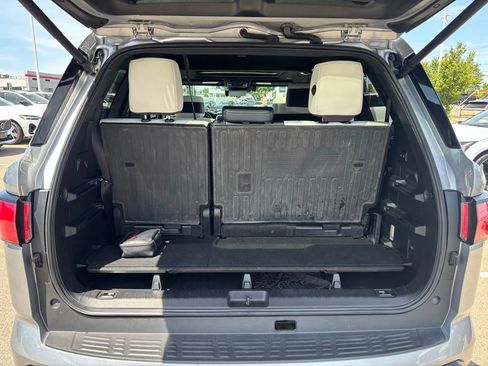 Used 2024 Toyota Sequoia Capstone AWD/4WD image 26