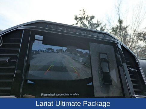Certified 2022 Ford F250 Lariat w/ Lariat Ultimate Package image 24