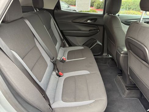 Used 2025 Chevrolet TrailBlazer LT image 23