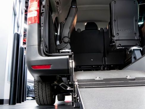 New 2023 Mercedes-Benz Metris Passenger image 14