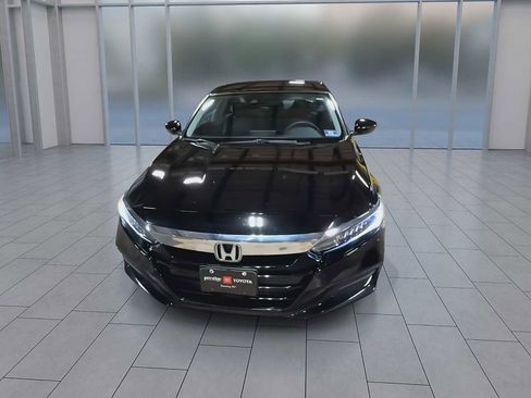 Used 2019 Honda Accord LX image 3