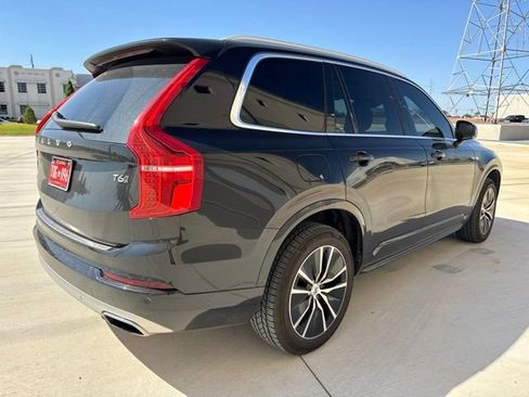 Used 2020 Volvo XC90 T6 Momentum AWD/4WD image 5