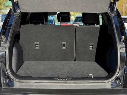 Used 2023 Ford Escape SE image 5