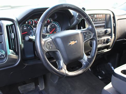 Used 2019 Chevrolet Silverado 1500 LT image 10