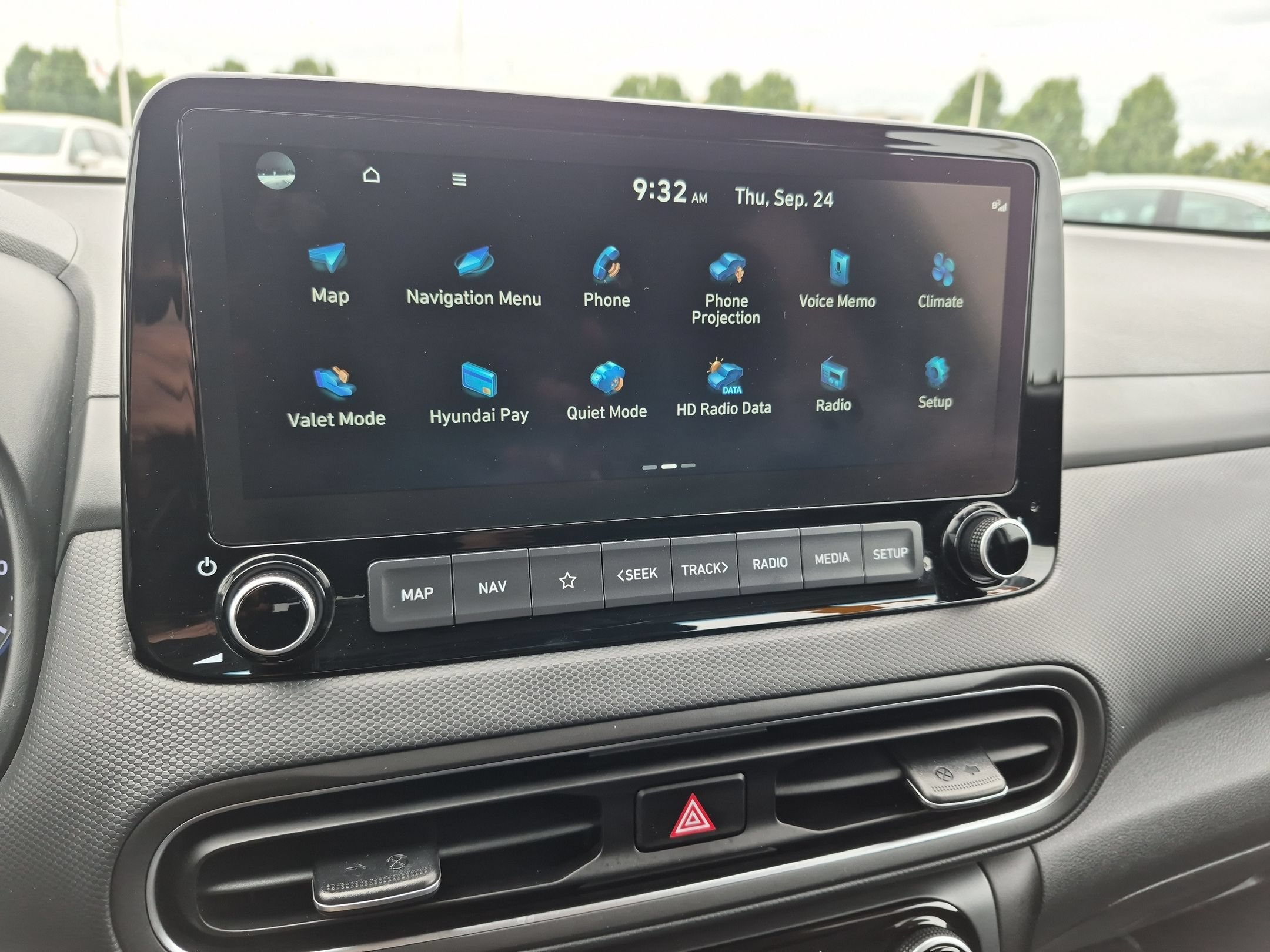 Used 2023 Hyundai Kona SEL w/ Convenience Package AWD/4WD image 17