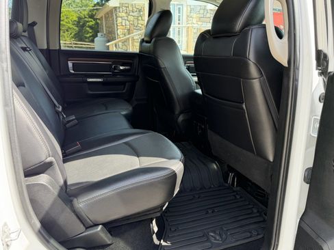 Used 2017 RAM 3500 Laramie AWD/4WD image 26