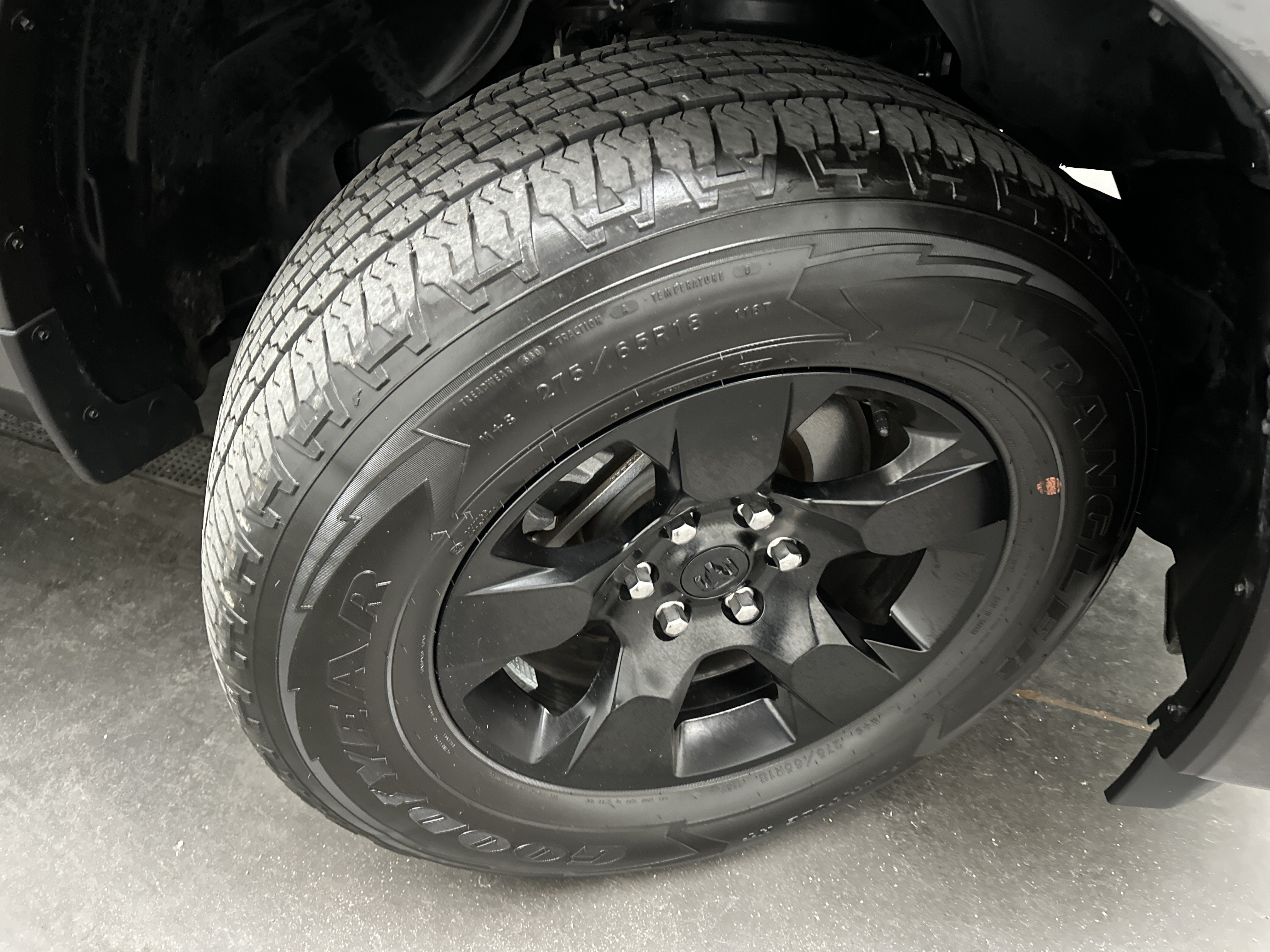 Used 2025 RAM 1500 Tradesman w/ Night Edition AWD/4WD image 13