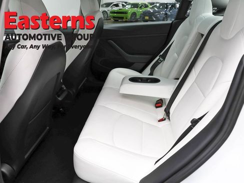 Used 2023 Tesla Model 3 Standard Range image 17