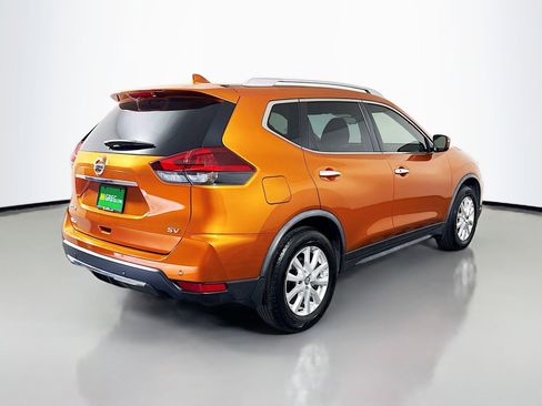 Used 2020 Nissan Rogue SV FWD image 10