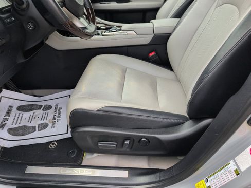 Used 2018 Lexus RX 350 FWD w/ Premium Package image 13