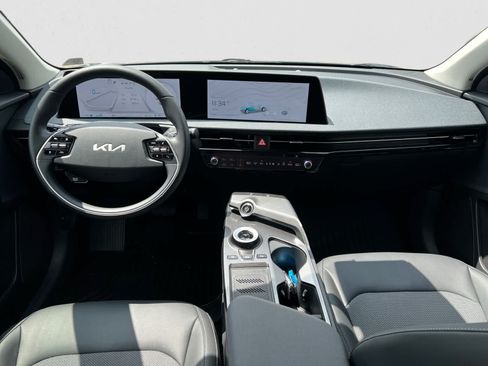 Certified 2024 Kia EV6 Light RWD image 12