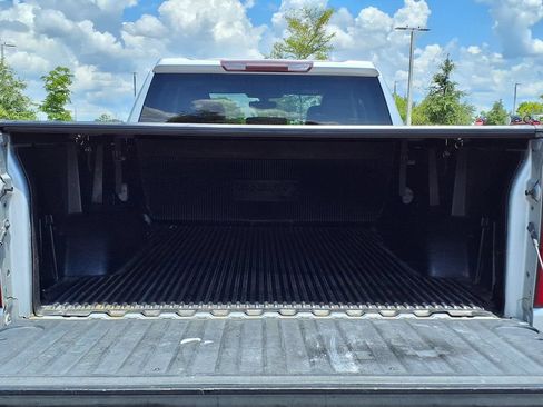 Used 2020 Chevrolet Silverado 1500 LT w/ Trailering Package AWD/4WD image 19