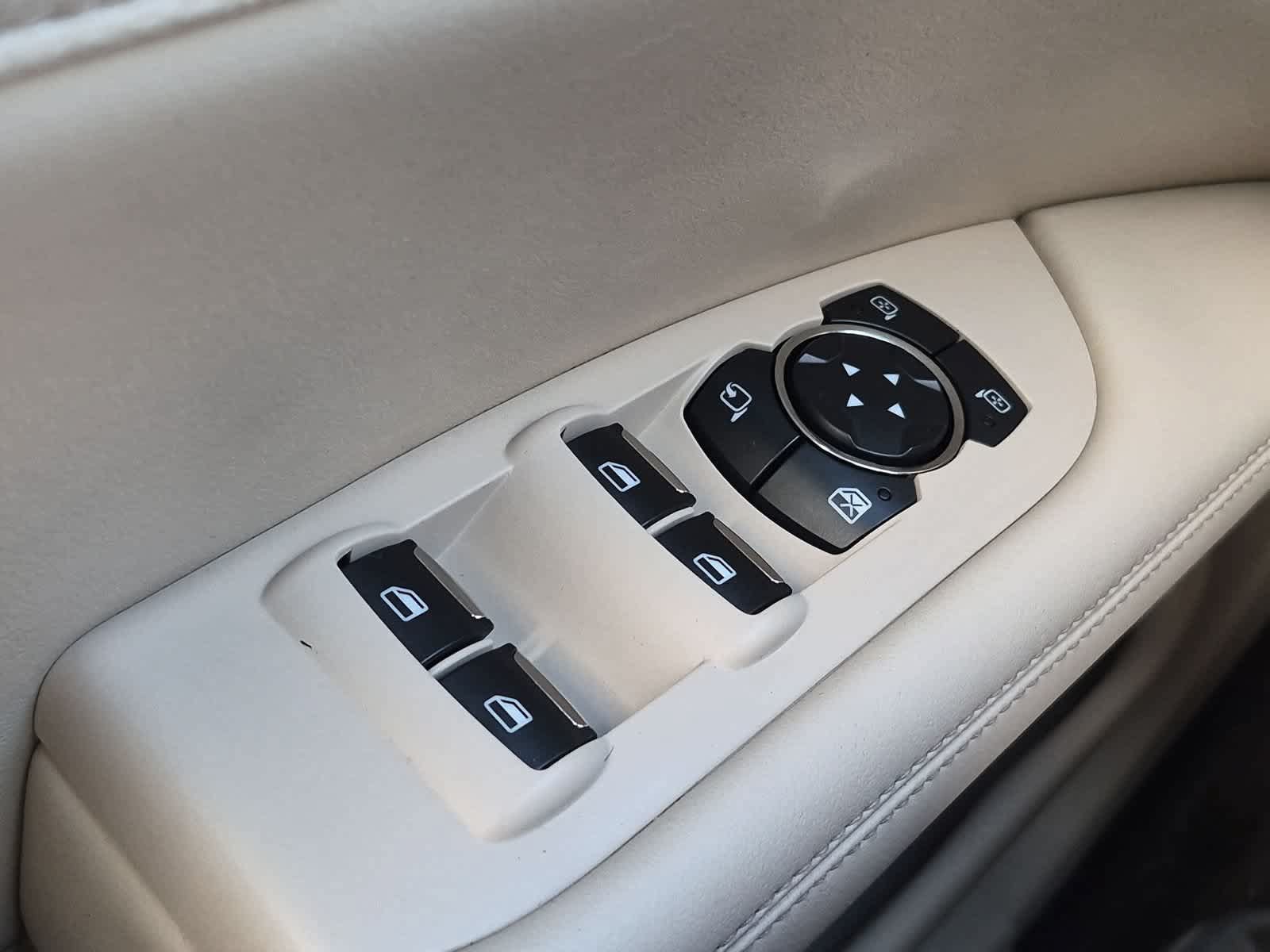 Used 2017 Lincoln MKZ Select FWD image 30