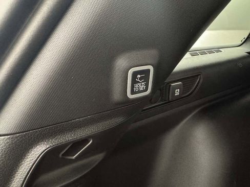 New 2025 Jeep Grand Cherokee Limited image 21