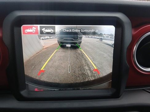 Used 2023 Jeep Wrangler Unlimited Rubicon w/ Steel Bumper Group image 44