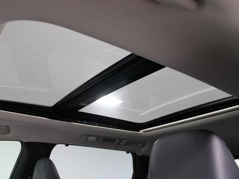 Used 2023 INFINITI QX60 Luxe w/ Vision Package FWD image 58