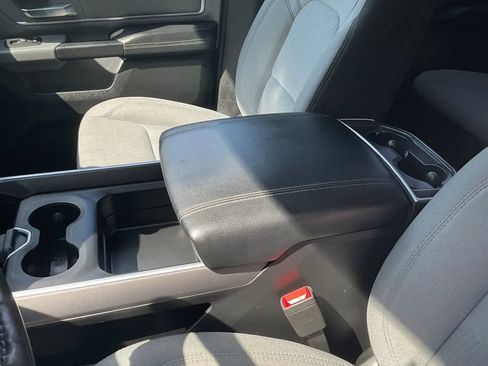 Used 2020 RAM 1500 Big Horn AWD/4WD image 33