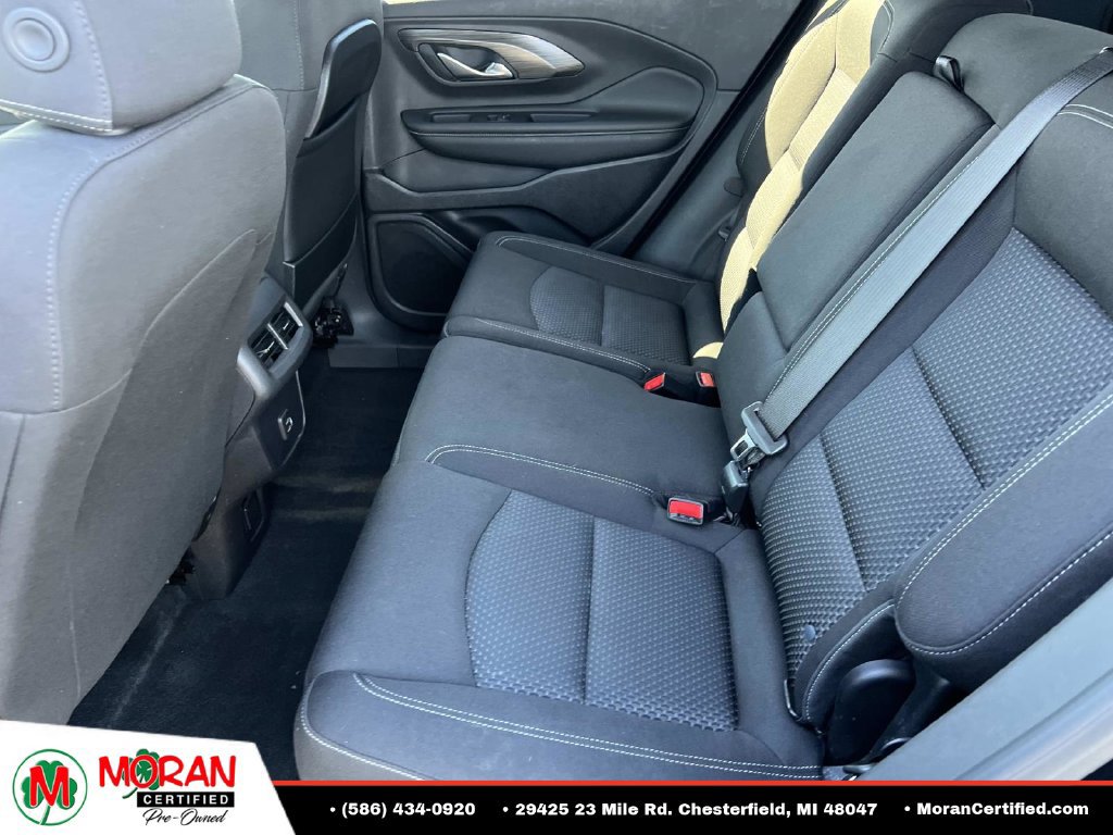 Used 2024 GMC Terrain SLE w/ Driver Convenience Package AWD/4WD image 13