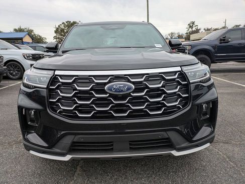 New 2026 Ford Explorer Platinum image 9