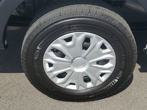 Certified 2024 Ford Transit 350 XLT RWD image 5