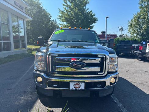 Used 2016 Ford F350 XLT w/ XLT Value Package image 3