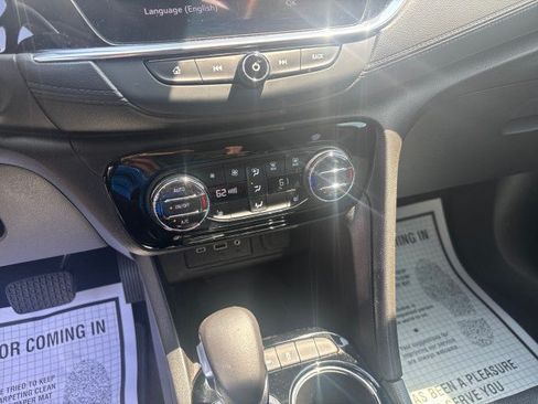 Used 2020 Buick Encore GX Select w/ Sport Touring Package FWD image 22