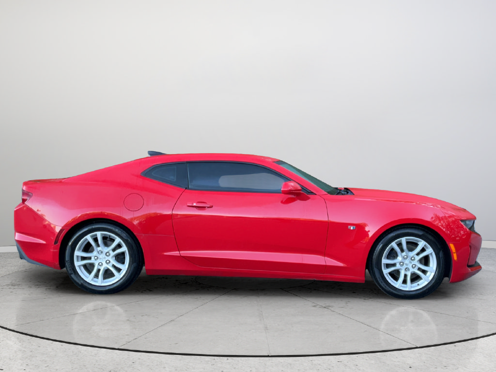Used 2019 Chevrolet Camaro LS RWD image 9