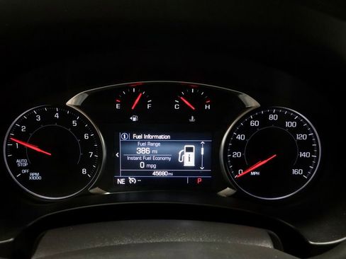 Used 2024 GMC Terrain SLE FWD image 27