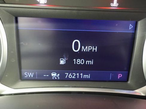 Used 2022 Chevrolet Equinox Premier image 15