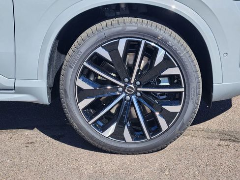 New 2026 Volvo XC90 T8 Ultra w/ Protection Package Premier AWD/4WD image 30