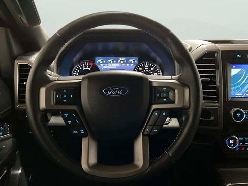 Used 2021 Ford Expedition XLT RWD image 12
