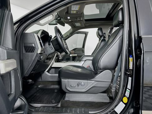 Used 2018 Ford F350 Lariat w/ Lariat Ultimate Package image 27