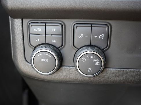 Certified 2023 Chevrolet Tahoe High Country AWD/4WD image 29