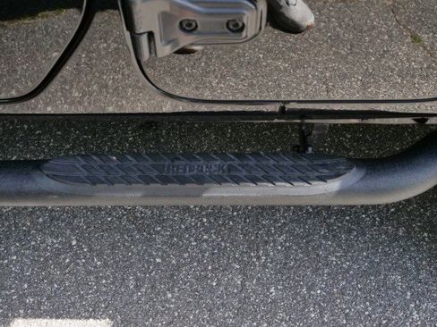 Used 2024 Jeep Wrangler Unlimited Sport AWD/4WD image 10