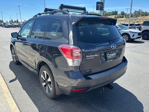 Used 2018 Subaru Forester 2.5i Premium AWD/4WD image 5