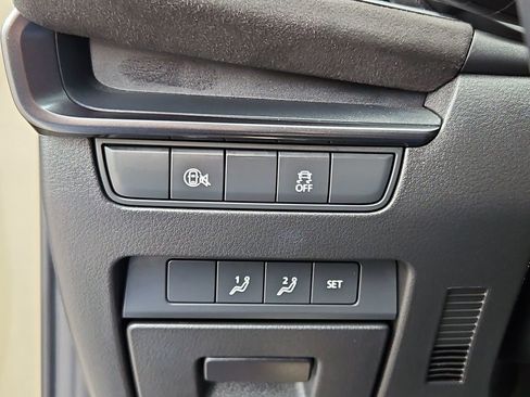 Used 2024 MAZDA MAZDA3 s image 15