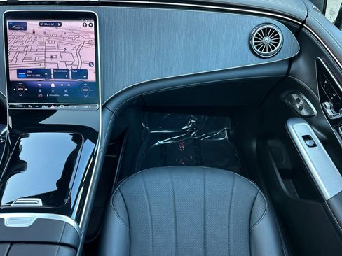 Certified 2024 Mercedes-Benz EQE 350+ SUV image 30